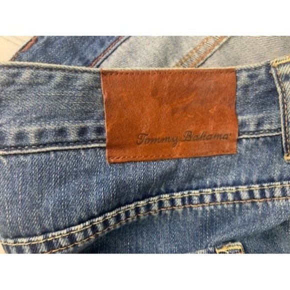 Tommy Bahama Size 38x32 Mens Jeans Med Wash Straight Leg - Picture 5 of 6